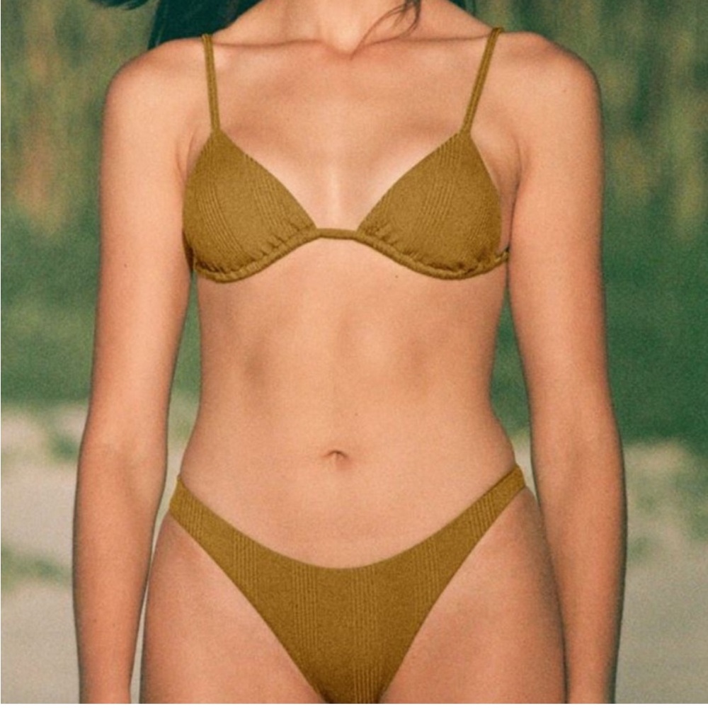 Vitamin A Gia Triangle Bikini